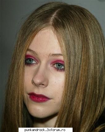 :nebun:  :nebun:  :nebun:  :nebun: poze cu avril lavigne