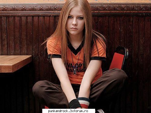 a 12 a poza poze cu avril lavigne