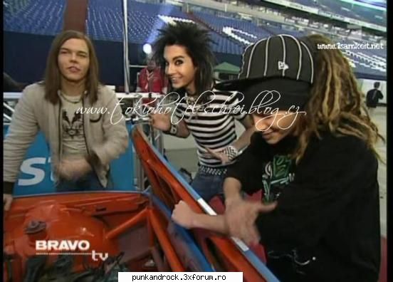 uitativa la mutra lui bill :rotfl:  :rotfl: poze haioase cu th