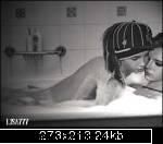 una kre e la actiune... :rotfl:  :rotfl: n-au voi poze trucate q th